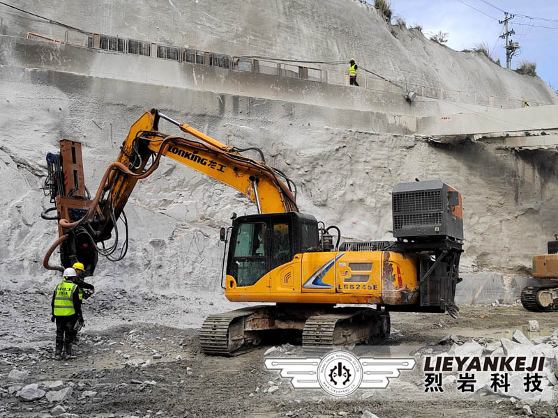 隧道施工巖石鉆裂機在湖北